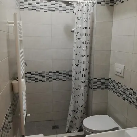 Nolo It * Milão
